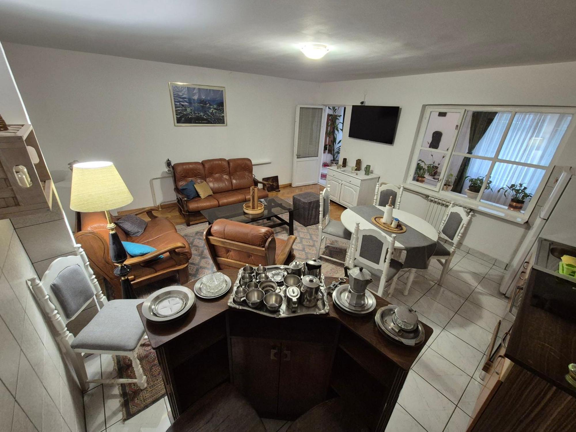 Prenociste Chardak Hotel Tuzla Luaran gambar